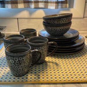 Pfaltzgraff “Blossom Brown” dishes